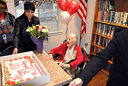 Hambrick-Middle-Pilgrim-Place-100th-Birthday-Party-for-Resident-Iris-Parton