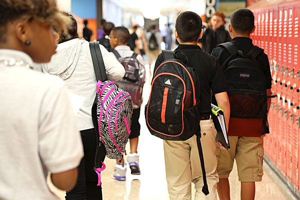 Students-at-Teague-Middle-School-in-Hallway-With-Backpacks-1