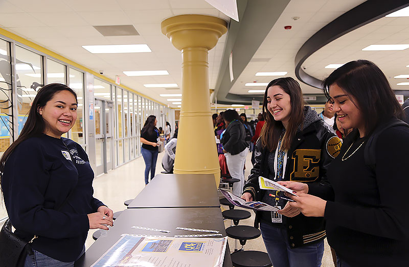Eisenhower-High-School-Grads-Give-Back-2015-13