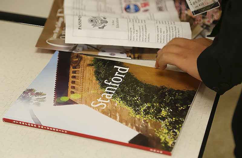 Eisenhower-High-School-Grads-Give-Back-2015-25