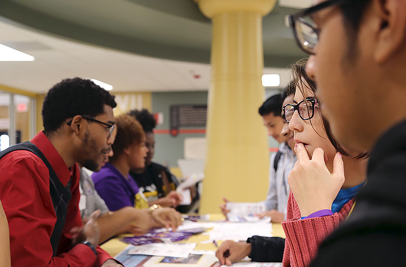 Eisenhower-High-School-Grads-Give-Back-2015-40
