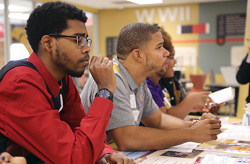 Eisenhower-High-School-Grads-Give-Back-2015-42