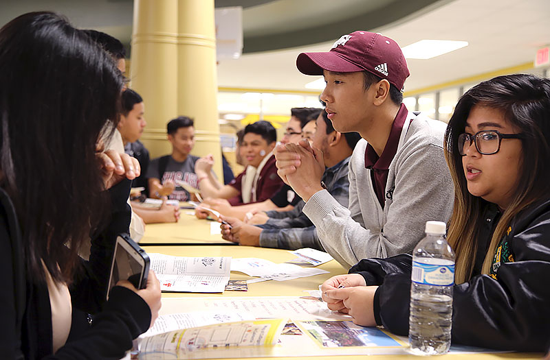 Eisenhower-High-School-Grads-Give-Back-2015-45