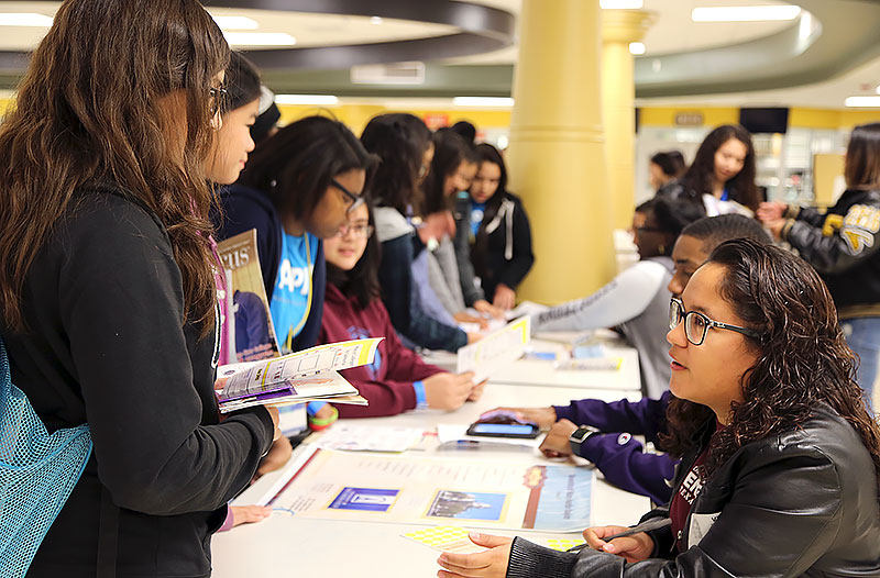 Eisenhower-High-School-Grads-Give-Back-2015-53